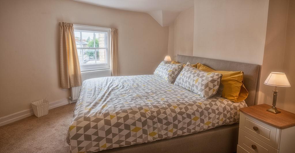 Town Centre Apartment Perfect Location With On-Street Parking Stratford-upon-Avon Exterior photo
